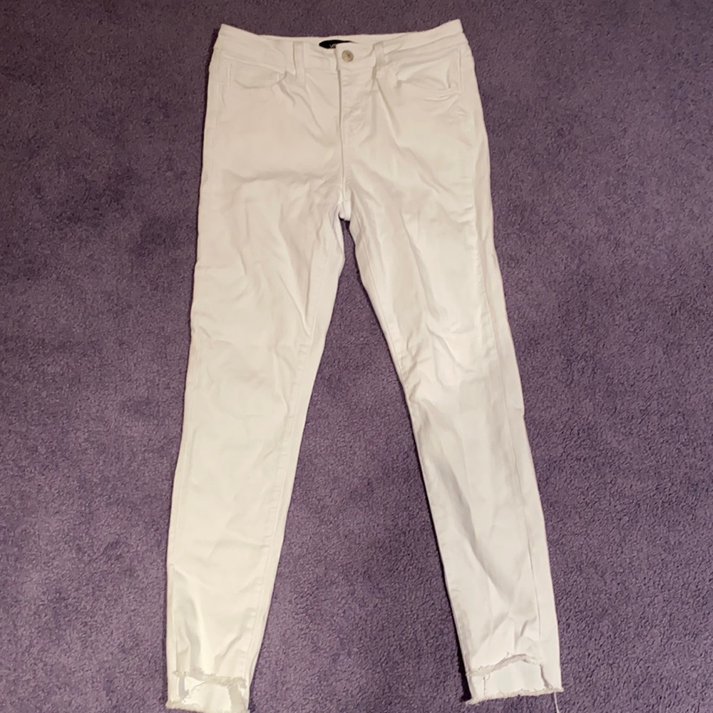 White skinny jeans! Worn Once!